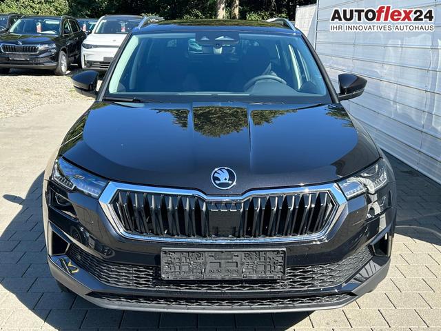 Vorlauffahrzeuge Skoda Karoq - Extra 2.0 TDI DSG AHK Android Auto SHZ ACC Keyless Kamera 17" LM  2Z Klimaauto SUNSET