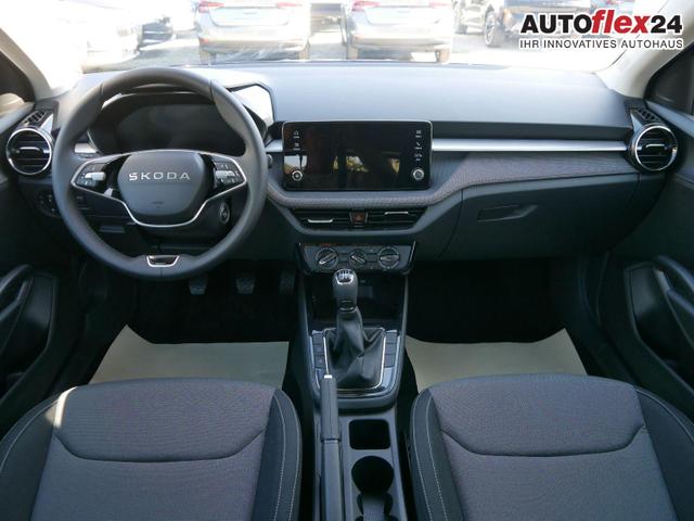 Skoda Fabia Selection 1.0 TSI *PDC-HI*LED*SHZ*NAVI-&Uuml;BER-SMARTLINK*KLIMA*BLUETOOTH 