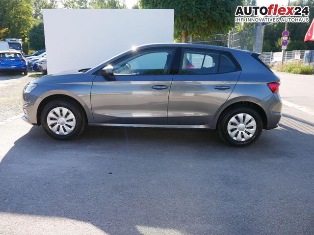 Skoda Fabia Selection 1.0 TSI *NAVI-&Uuml;BER-SMARTLINK*PDC-HI*LED*SHZ*KLIMA*RADIO 