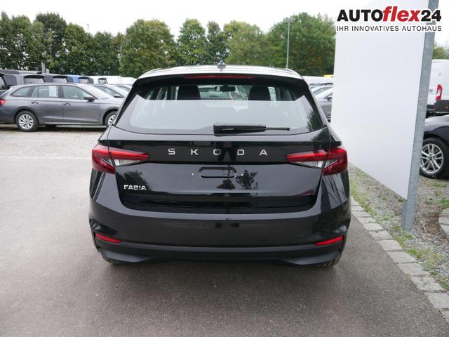 Skoda Fabia Selection 1.0 TSI *NAVI-ÜBER-SMARTLINK*LED*PDC-HI*SHZ*KLIMA*BLUETOOTH 