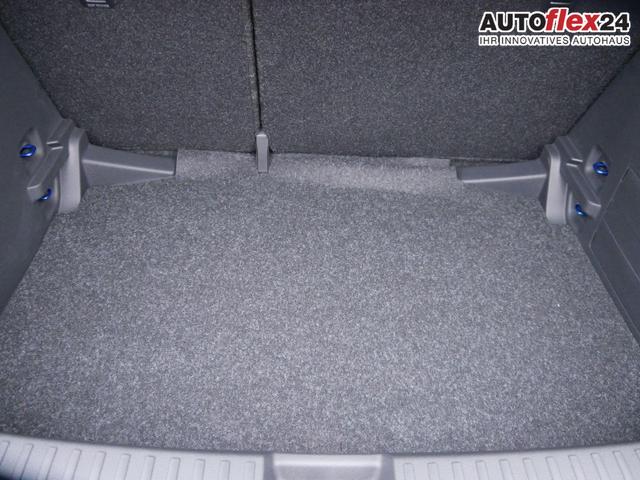 Skoda Fabia Selection 1.0 TSI *NAVI-&Uuml;BER-SMARTLINK*LED*PDC-HI*SHZ*KLIMA*BLUETOOTH 