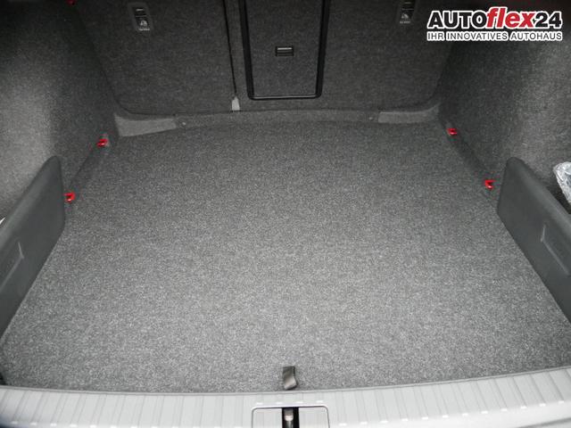 Skoda Octavia Combi Selection 2.0 TDI DSG Selection*ACC*NAVI*PDC*LED*SHZ*AHK-SCHWENKBAR*TEMPOMAT 