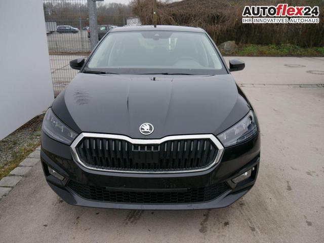 Skoda Fabia Selection 1.0 TSI *PDC-HI*LED*SHZ*NAVI-&Uuml;BER-SMARTLINK*KLIMA*BLUETOOTH 