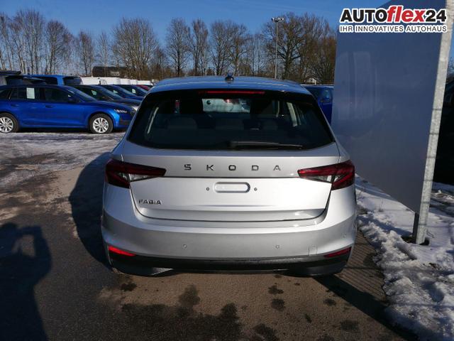 Vorlauffahrzeuge Skoda Fabia - Selection 1.0 TSI LED PDC-HI SMARTLINK SHZ BLUETOOTH FRONT-ASSIST