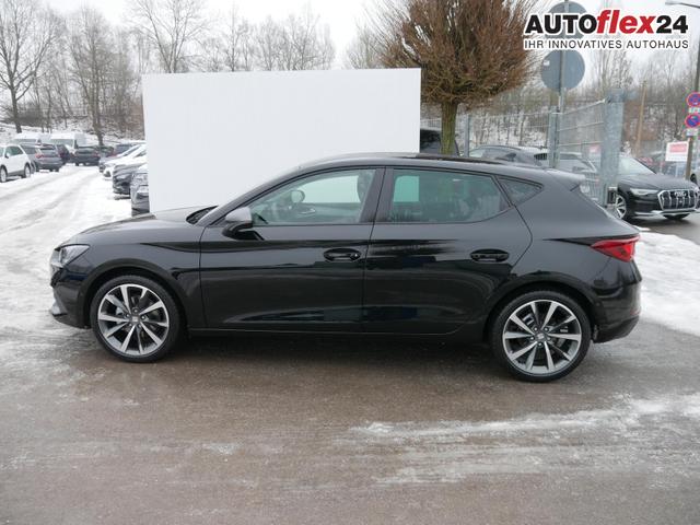 SEAT Leon FR 2.0 TDI DSG*RFK*NAVI*TEMPOMAT*TRAVEL ASSIST* FULL LINK* KEYLESS-GO* 