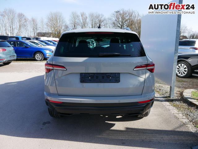 Gebrauchtfahrzeug Skoda Karoq - Selection TOP PLUS Edition 1,5 TSI DSG SMARTLINK LED PDC KAMERA TEMPOMAT SHZ