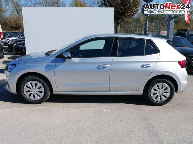 Skoda Fabia Selection 1.0 TSI *LED*PDC-HI*SMARTLINK*SHZ*BLUETOOTH*FRONT-ASSIST 