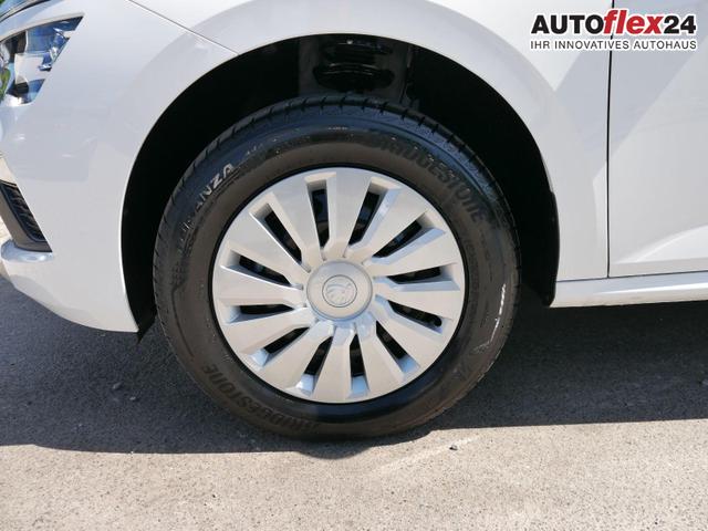 Skoda Kamiq Selection 1.0 TSI DSG*PDC-HINTEN*TEMPOMAT*SMARTLINK*SHZ*LED*KLIMAAUTOMATIK* 