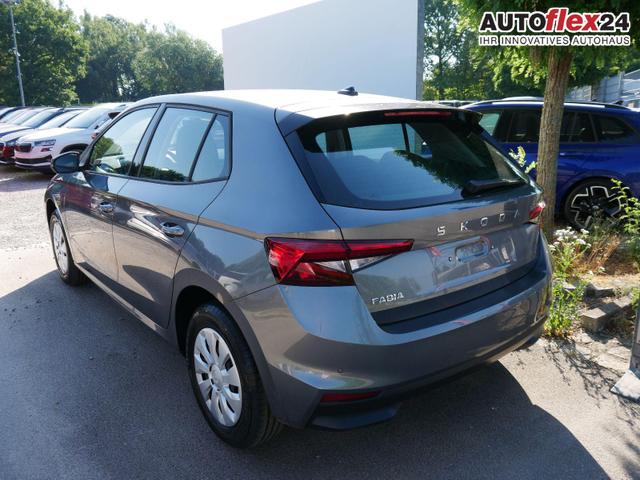 Skoda Fabia Selection 1.0 TSI *LED*PDC-HI*SMARTLINK*SHZ*BLUETOOTH*FRONT-ASSIST 