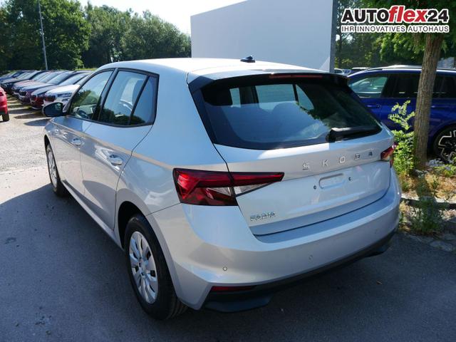 Skoda Fabia Selection 1.0 TSI *NAVI-&Uuml;BER-SMARTLINK*PDC-HI*LED*SHZ*KLIMA*RADIO 