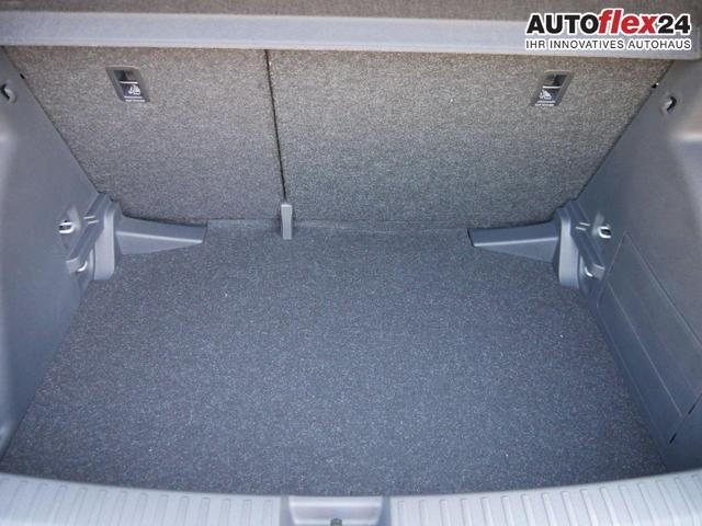 Skoda Fabia Selection 1.0 TSI *NAVI-&Uuml;BER-SMARTLINK*PDC-HI*LED*SHZ*KLIMA*RADIO 