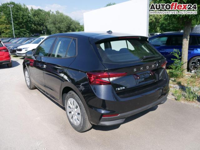 Skoda Fabia Selection 1.0 TSI *NAVI-&Uuml;BER-SMARTLINK*PDC-HI*LED*SHZ*KLIMA*RADIO 