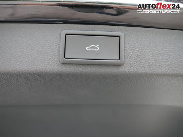 Skoda Karoq Sportline 2.0 TSI 4x4 DSG DSG*ACC*AHK-SCHWENKBAR*PDC-HINTEN*KESSY*LENKRADHEIZUNG* 