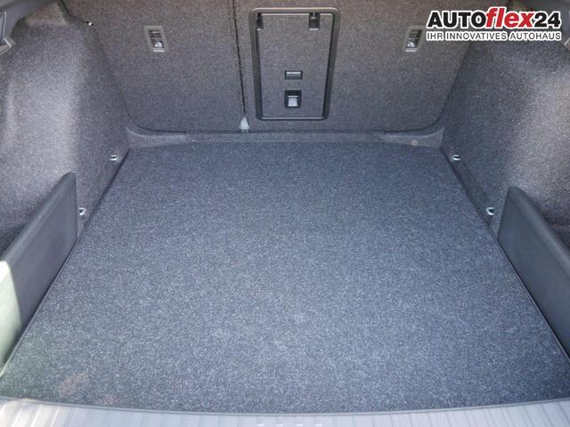 Skoda Octavia Combi Selection 2.0 TDI DSG*AHK-SCHWENKBAR*ACC*LED*PDC*SHZ*SMARTLINK 