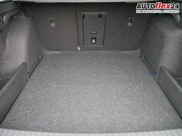 Skoda Octavia Combi Selection 2.0 TDI DSG*AHK-SCHWENKBAR*ACC*LED*PDC*SHZ*SMARTLINK 