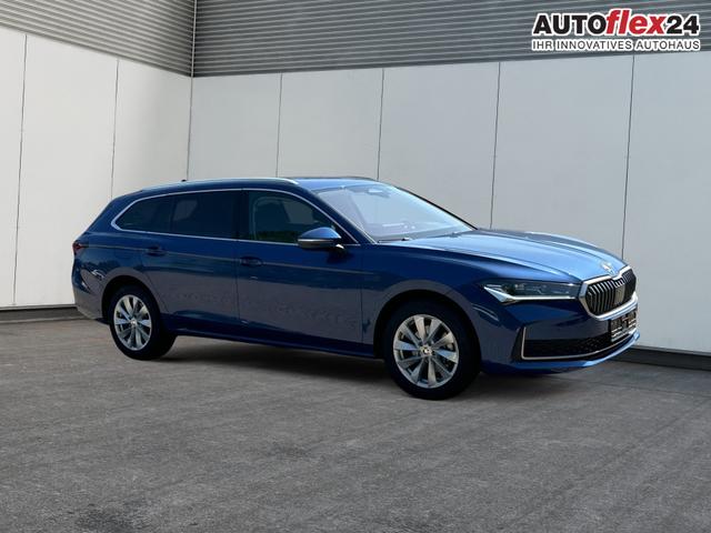 Skoda / Superb Combi / / / / DSG+MATRIX+NAVI+EL. HECKKL.+SHZ V+H