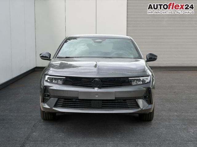 Opel / Astra Sports Tourer / / / / 