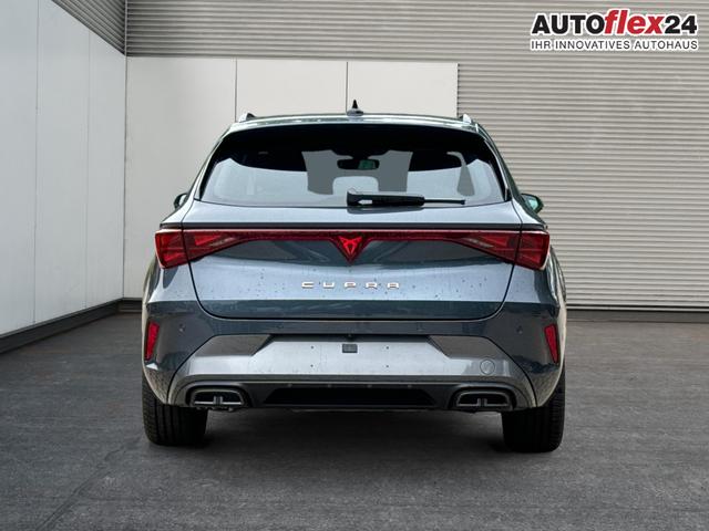 Cupra / Leon Sportstourer / Grau / / / ST DSG+AHK+NAVI+KAMERA+EL. HECKKL.