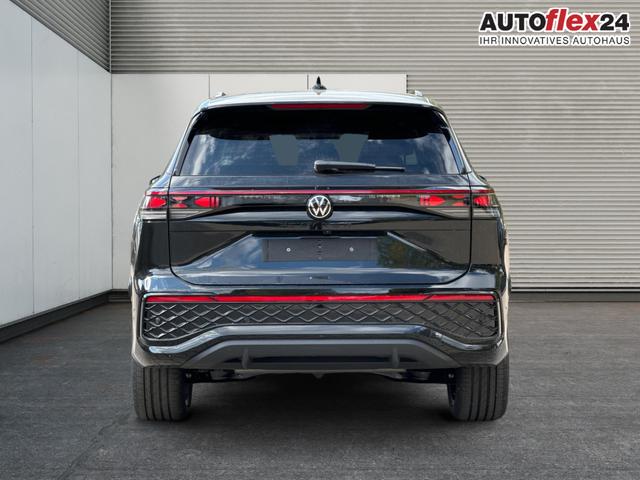 Volkswagen / Tayron / Schwarz / / / PANORMA+LED+AHK+EL. HECKKL.+PDC+20'' LM