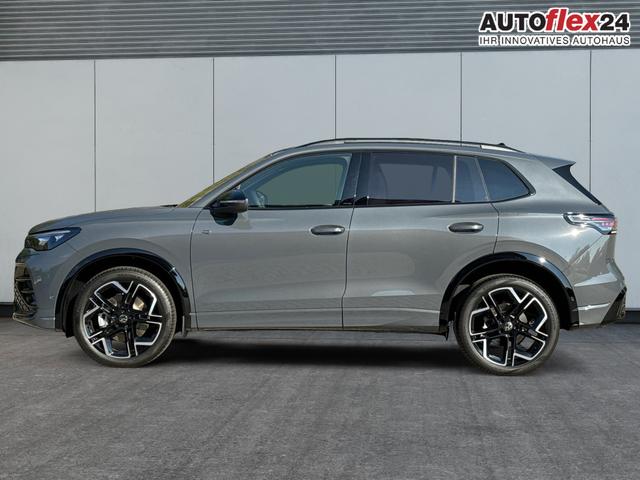 Vorlauffahrzeuge Volkswagen Tiguan - R-Line Edition 4x4 AHK MATRIX 15" NAVI PANO HuD 20" ALU eHK