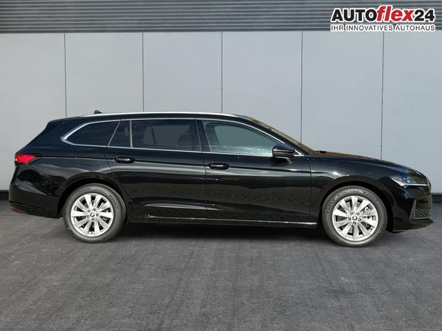 Skoda / Superb Combi / / / / AHK+NAVI+KAM+EL.HECKKL.+KESSY