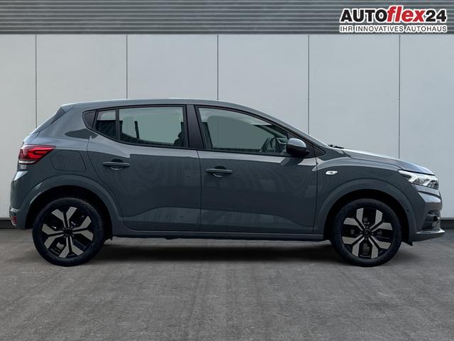 Dacia / Sandero / / / / KAMERA+SHZ+PDC+DAB+KLIMA