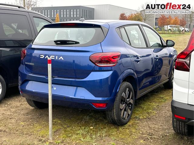Dacia / Sandero / / / / KAMERA+SHZ + PDC+ DAB+ KLIMA