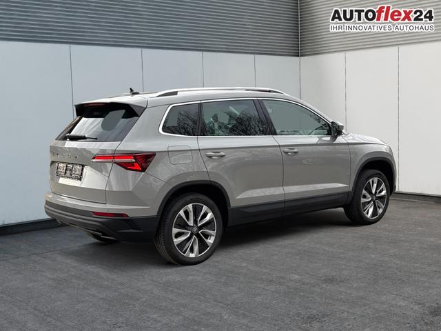 Skoda / Karoq / Grau / / / AHK+KAMERA+EL. HECKKL.+SHZ+ACC+KESSY+18''ALU