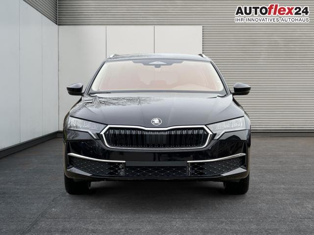 Skoda / Octavia Combi / Schwarz / / / AHK+KAMERA+ACC+EL. HECKKL+SHZ