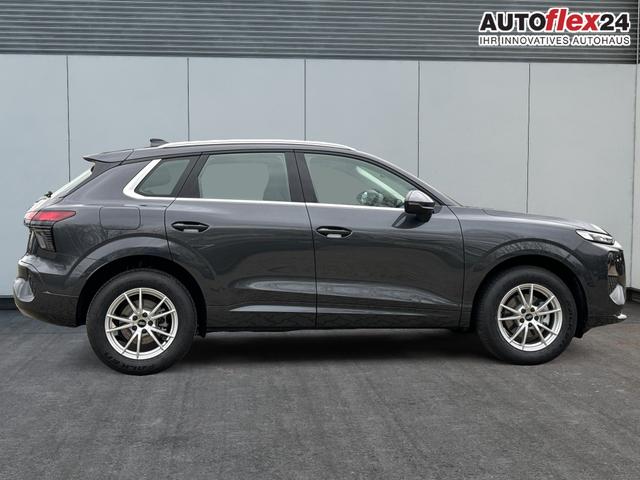 Audi / Q3 / Grau / / / *Neues Modell*NAVI+ACC+KAMERA+PDC+EL. HECKKL.+LED