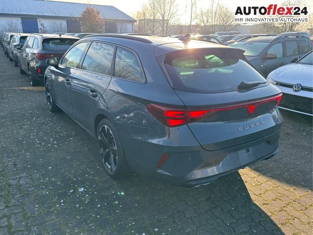 Cupra / Leon Sportstourer / Blau / / / ST eHK+KAMERA+SHZ+ACC+LED+18 LM+PDC