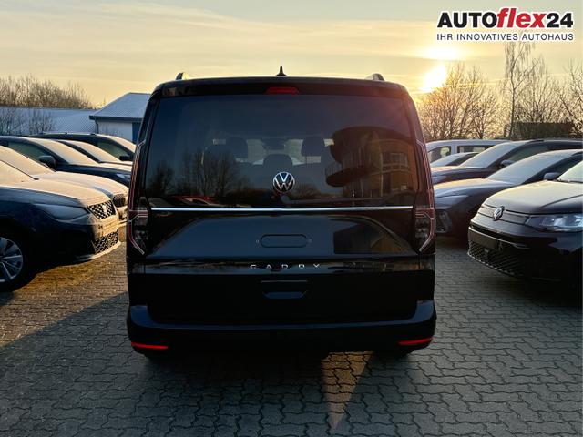 Volkswagen / Caddy Maxi / / / / Caddy Maxi NAVI+AHK+ACC+SHZ+LED+KAMERA+PDC+LANE ASSIST