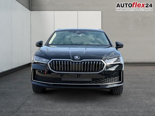 Skoda / Superb Combi / / / / DSG+AHK+NAVI+EL. HECKKL.+SHZ V+H+KAMERA+LED, Beispielbilder, ggf. teilweise mit Sonderausstattung