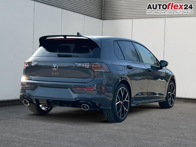 Volkswagen / Golf / / / / PANO+MATRIX+HUD+HARMAN+NAVI+360 KAMERA+19 LM, Beispielbilder, ggf. teilweise mit Sonderausstattung