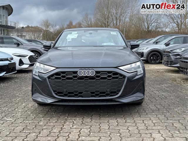 Audi / A3 Sportback / Grau / / / ACC+KAMERA+SHZ+LED+16LM+APP, Beispielbilder, ggf. teilweise mit Sonderausstattung