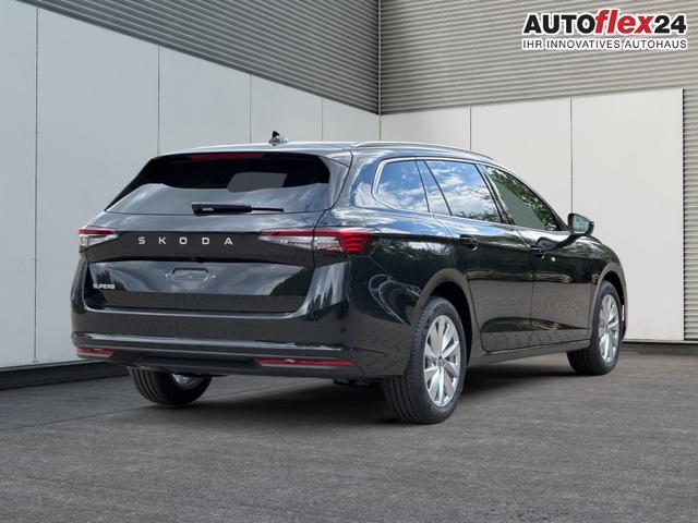 Skoda / Superb Combi / / / / DSG+NAVI+AHK+EL.HECKKL.+KESSY+SHZ, Beispielbilder, ggf. teilweise mit Sonderausstattung