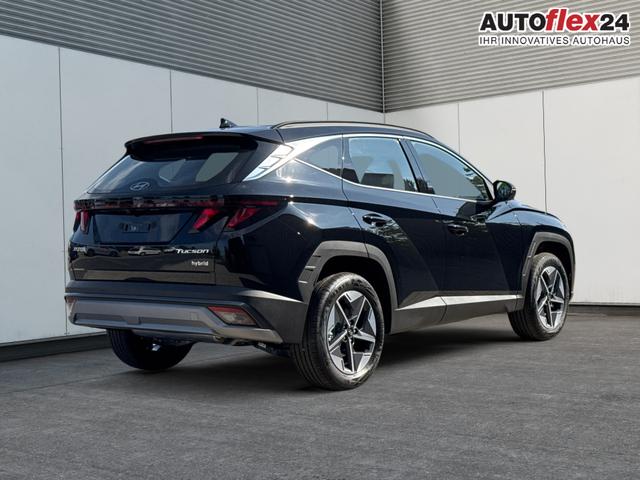 Hyundai / TUCSON / Schwarz / / / Hybrid NAVI+KAMERA+SHZ+LED+TEMPOMAT+17 ALU+PDC, Beispielbilder, ggf. teilweise mit Sonderausstattung