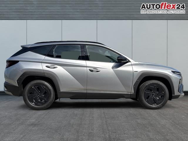 Hyundai / TUCSON / Silber / / / Hybrid NAVI+KAMERA+SHZ+LED+TEMPOMAT+17 ALU+PDC, Beispielbilder, ggf. teilweise mit Sonderausstattung