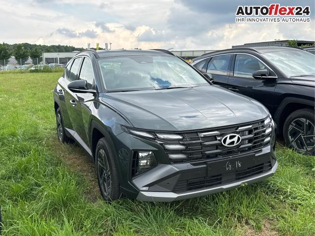Hyundai / TUCSON / Gr&uuml;n / / / NAVI+KAMERA+SHZ+LED+TEMPOMAT+17 ALU+PDC, Beispielbilder, ggf. teilweise mit Sonderausstattung