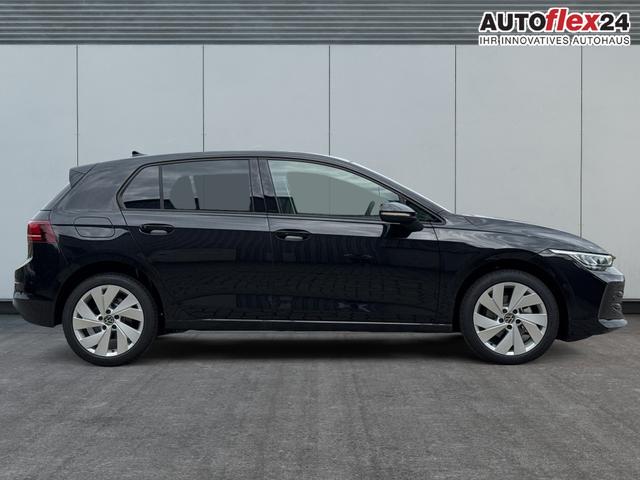 Volkswagen / Golf / Schwarz / / / ACC+SHZ+KLIMA+KAMERA+APP CONNECT+LED+17 ALU