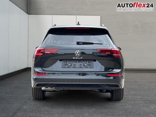 Volkswagen / Golf Variant / Schwarz / / / AHK+ACC+eHK+KAMERA+SHZ+KLIMA+LED+17 ALU
