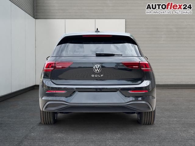 Volkswagen / Golf / Schwarz / / / ACC+SHZ+KLIMA+KAMERA+APP CONNECT+LED+17 ALU