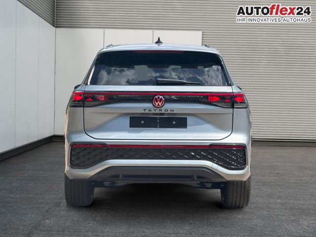 Volkswagen / Tayron / Silber / / / PLUG-IN+PANO+AHK+HuD+MATRIX+360 KAM+20ALU+ACC+eHK+BLACK STYLE