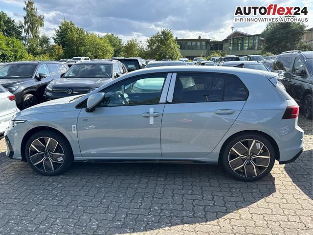 Vorlauffahrzeuge Volkswagen Golf - R-Line Limited LED-PLUS ACC SHZ KEYLESS KAMERA 18" ALU