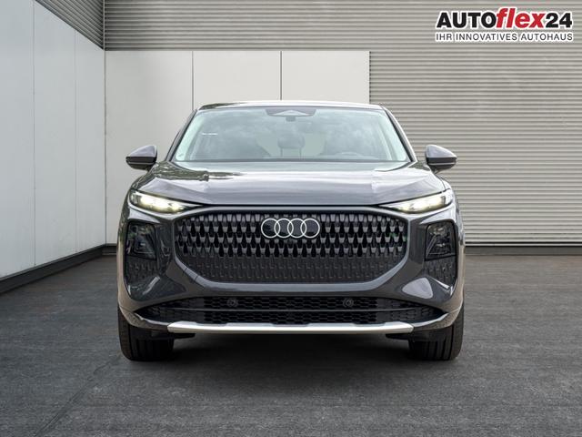 Audi / Q3 Sportback / / / / MJ 2026+NAVI+KAMERA+AHK+PANO+PDC+EL. HECKKL.+LED+18 LM