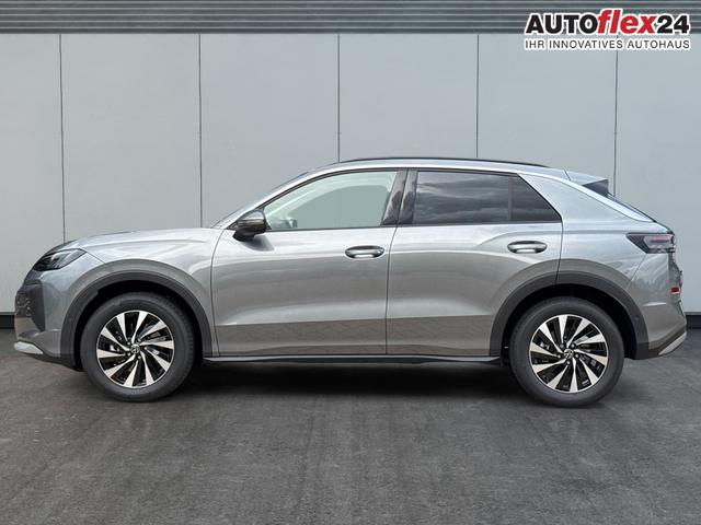 Vorlauffahrzeuge Volkswagen T-Roc - LIFE 5J GARANTIE ACC 17" ALU KAMERA SHZ LED