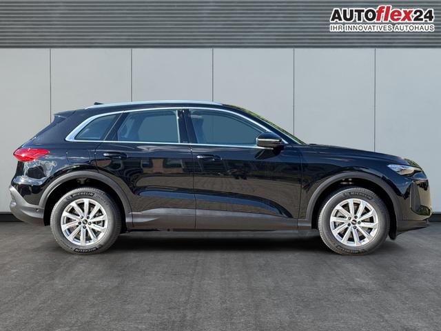 Audi / Q5 / Schwarz / / / QUATTRO+NAVI+KAMERA+AHK+PANO+SHZ+PDC+ACC, Beispielbilder, ggf. teilweise mit Sonderausstattung