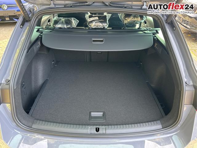 Cupra / Leon Sportstourer / Grau / / / ST AHK+NAVI+eHK+KAMERA+ACC+SHZ+18 ALU+LED
