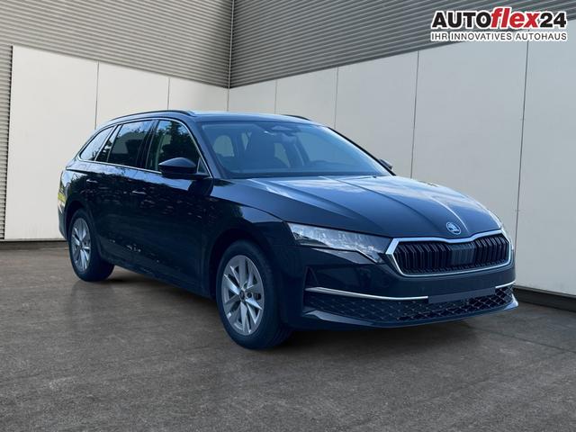 Skoda / Octavia Combi / Schwarz / / / ACC+AHK+eHK+KAM+PDC+LED+17 ALU+SHZ