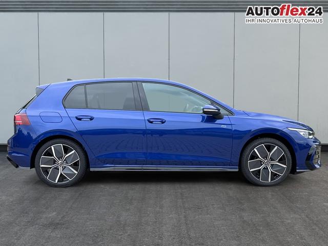 Vorlauffahrzeuge Volkswagen Golf - R-Line Limited PANO LED-PLUS ACC SHZ KEYLESS KAMERA 18" ALU